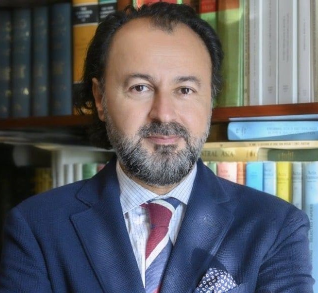 Dr .Touraj Daryaee